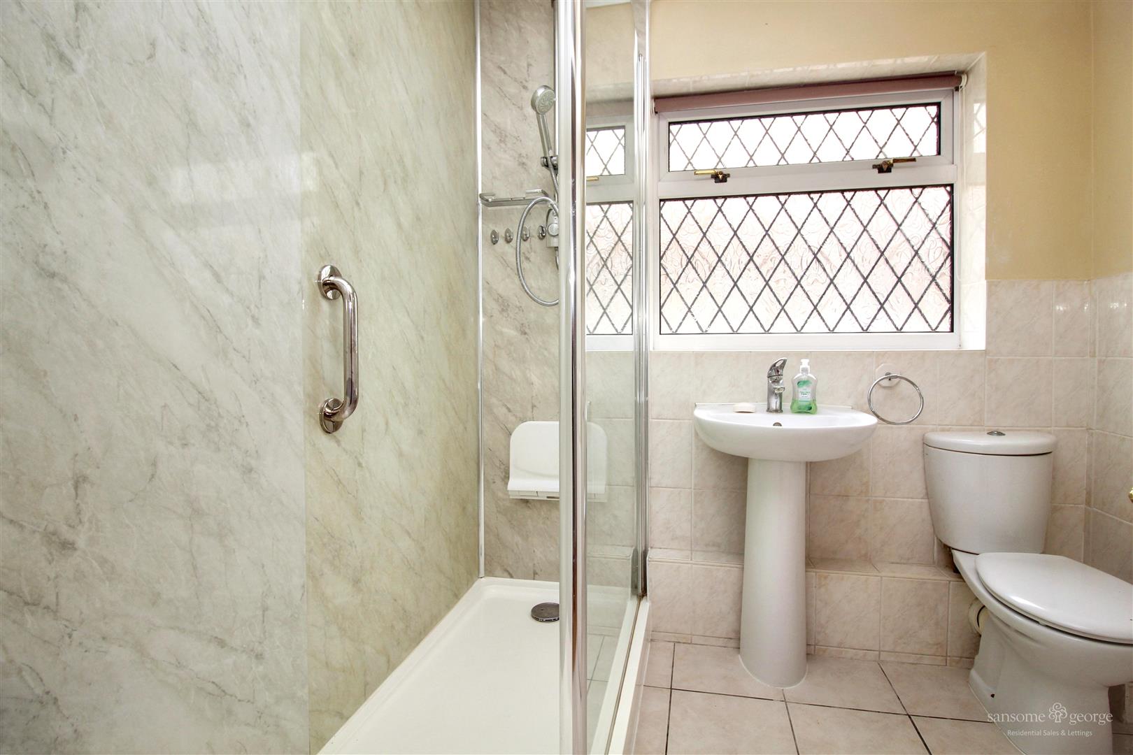 Bay Tree Rise, Calcot, Reading